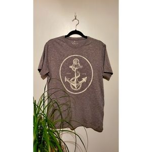 Banana Republic anchor design graphic T-shirt